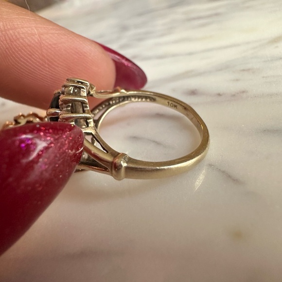 10k vintage sapphire ring - Picture 4 of 4